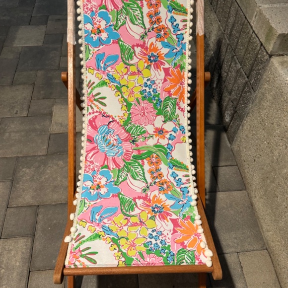 Lilly Pulitzer for Target Beach Chair - Picture 2 of 8